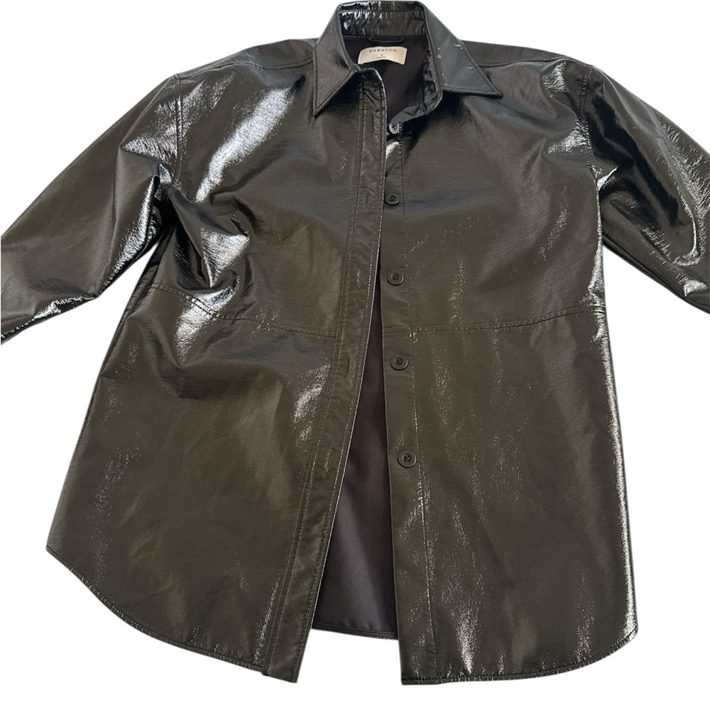 Aritzia Black Lightweight Shirt Jacket with Sleek Silhouette